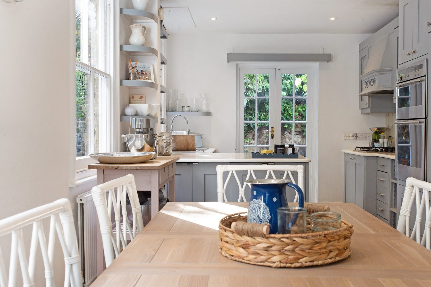 House St. Dionis Road in Greater London