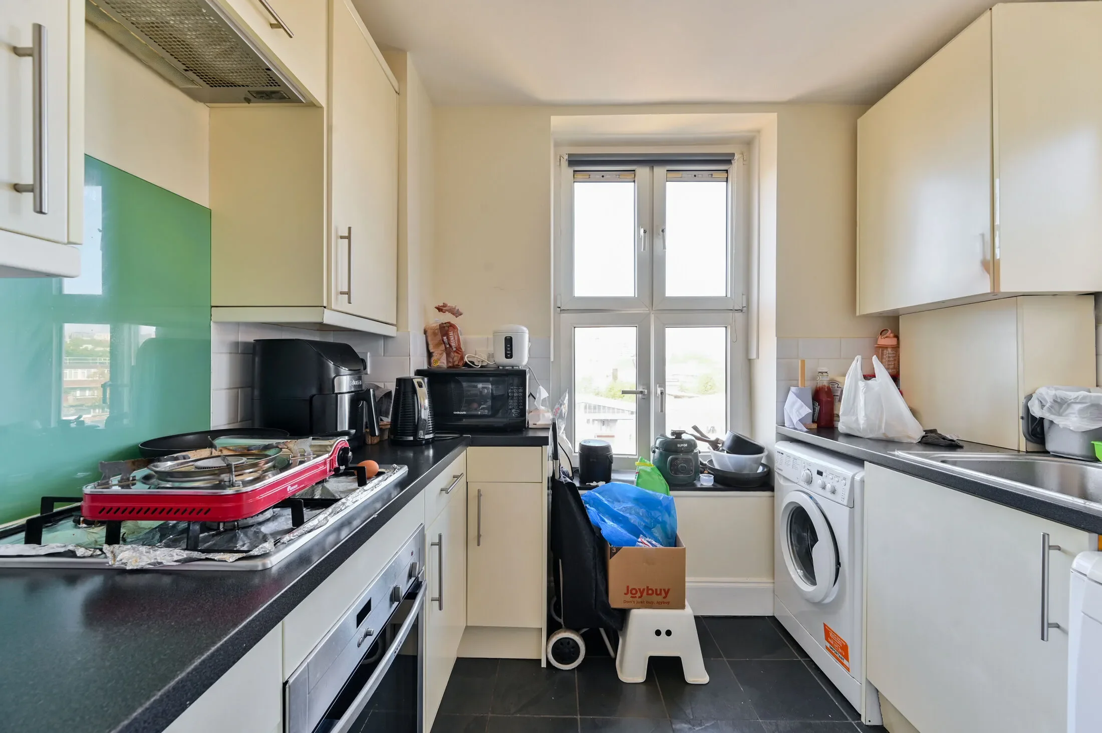 Flat Clyston Street in Greater London