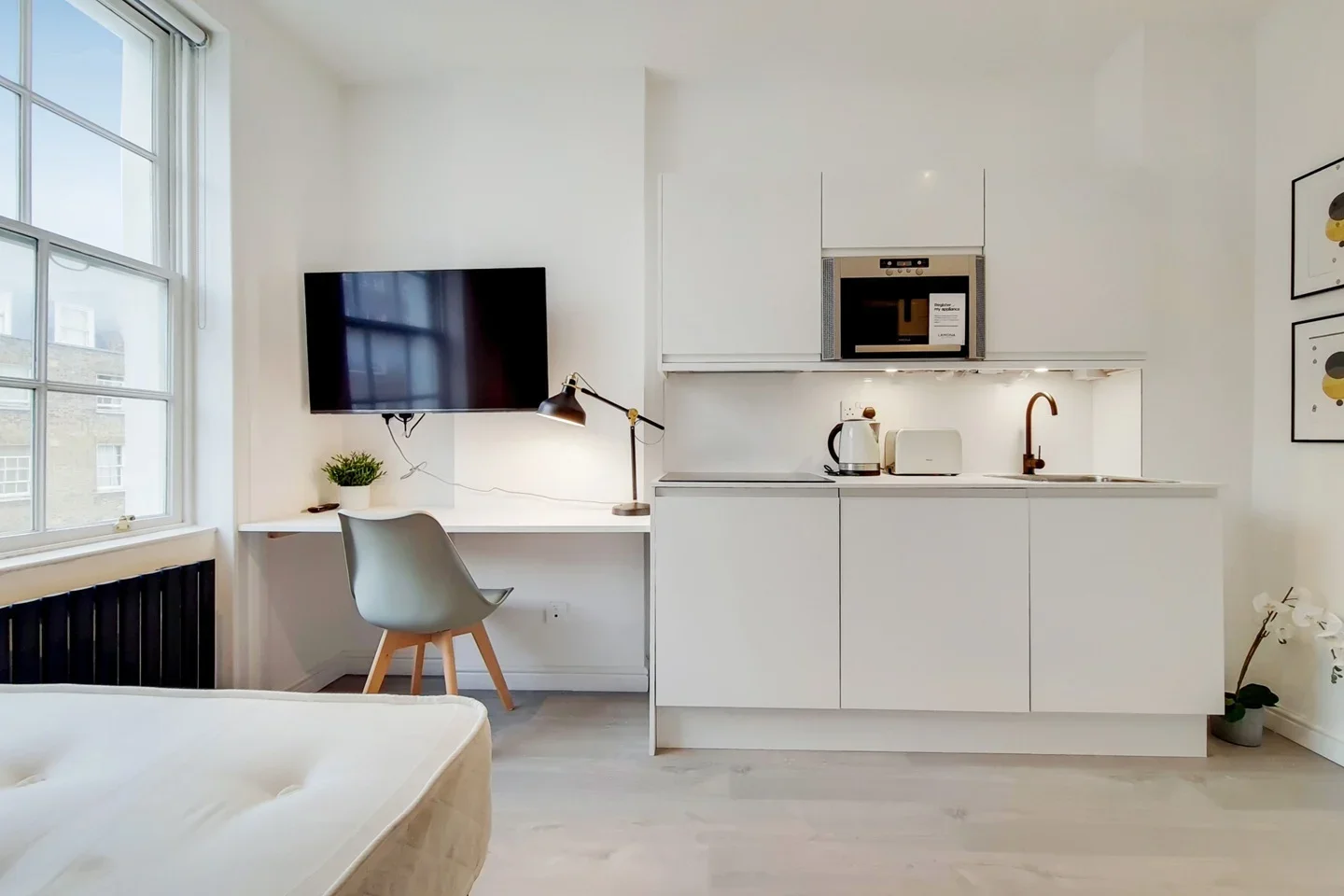 Flat Gloucester Place in City of Westminster