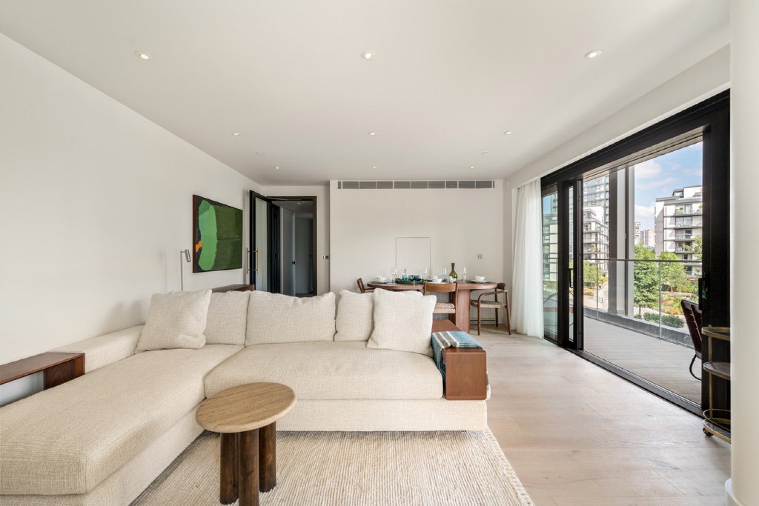 Flat Lots Road in Greater London