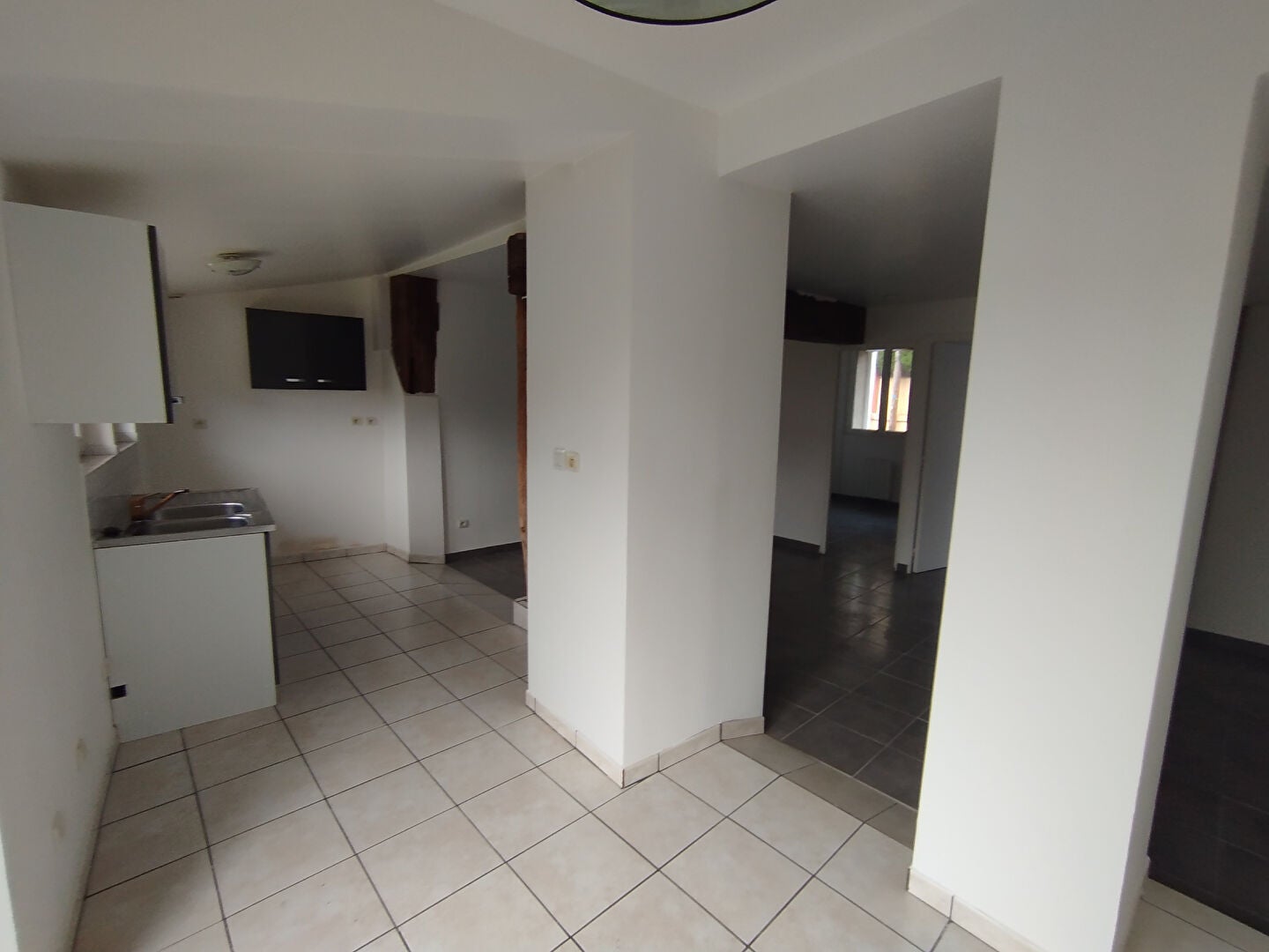 Appartement Route des Cinq Chemins à Sargé-sur-Braye