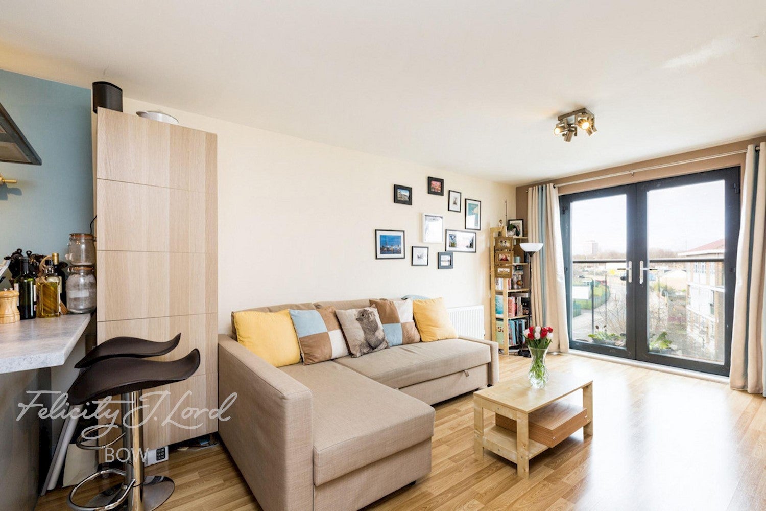 Flat Devons Road in Greater London