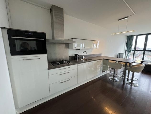 Woning te huur: Raadhuisplein, Hoofddorp