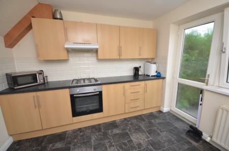 Flat Chelveston Drive in Corby