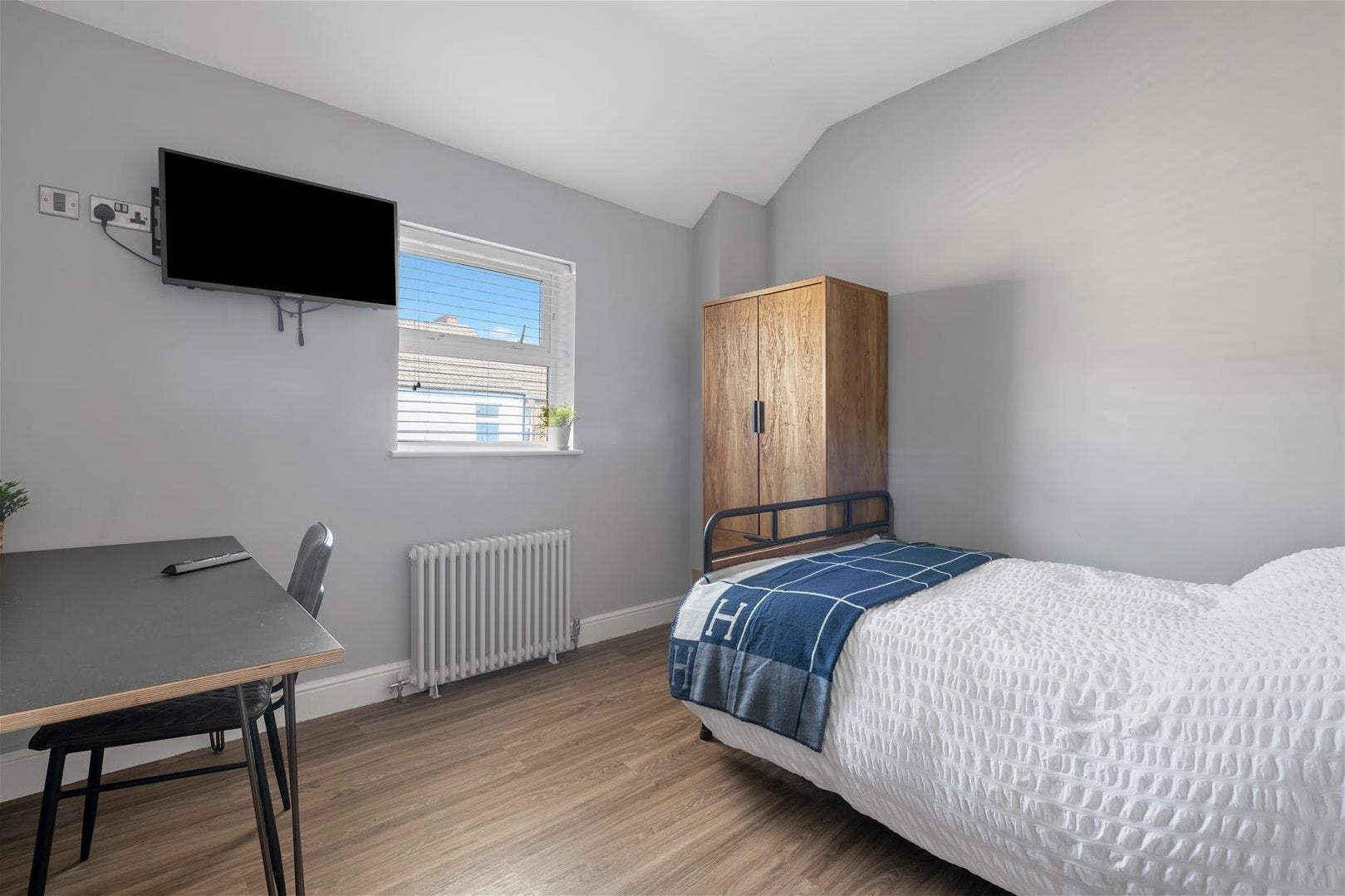 Flat Larkdale Street in Nottingham