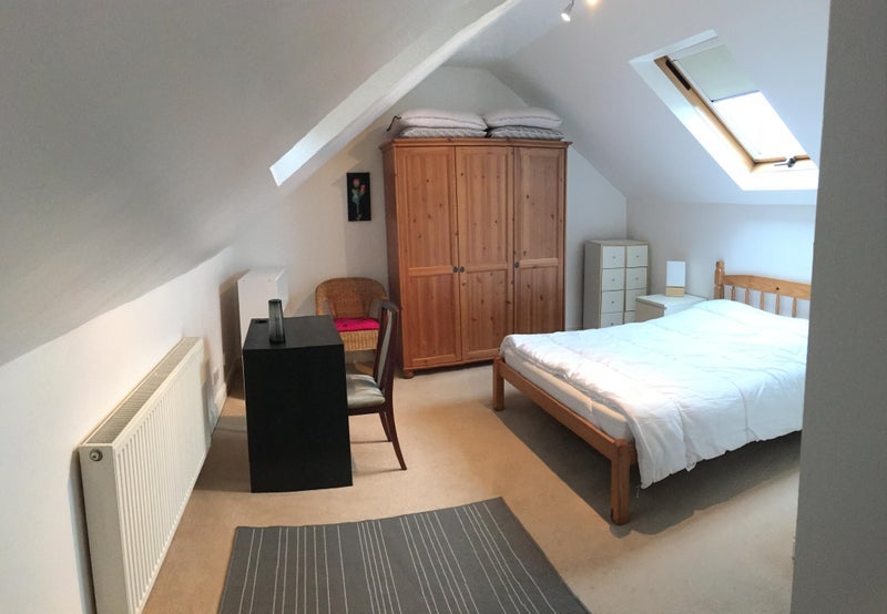 Room Marlborough Road in Greater London
