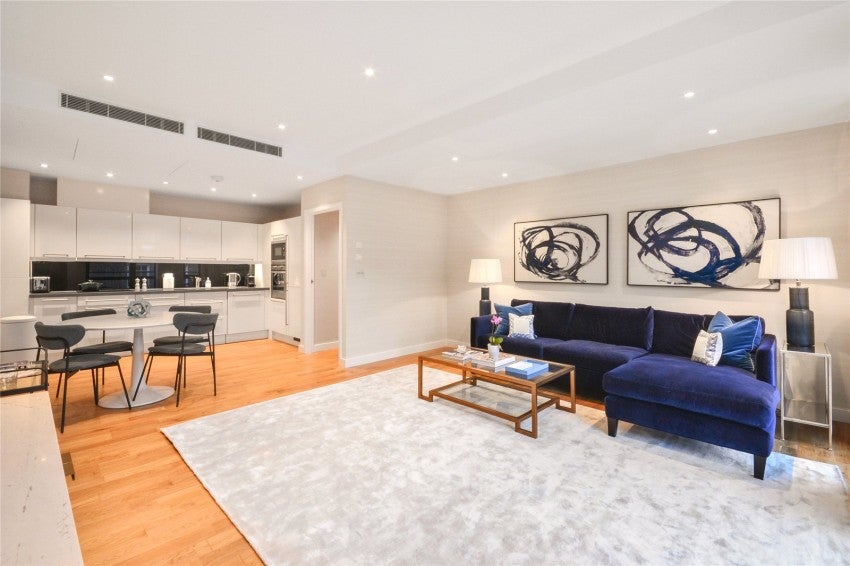 Flat Blandford Street in City of Westminster