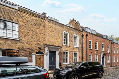 House Albury Street in London