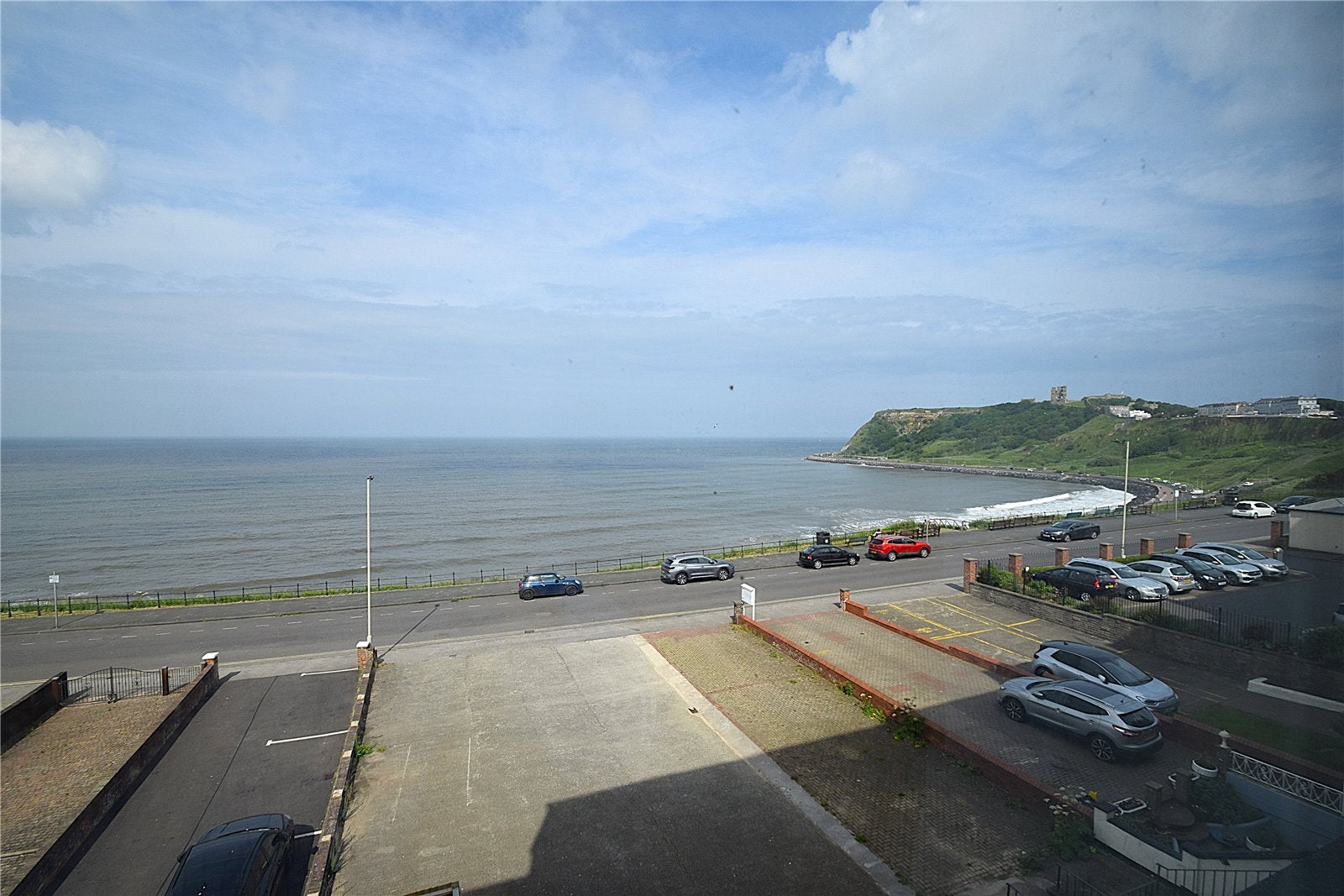 Flat North Marine Road in Scarborough