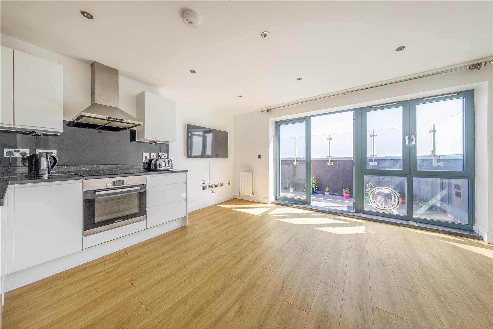 Flat Stoneham Road in Portslade by Sea