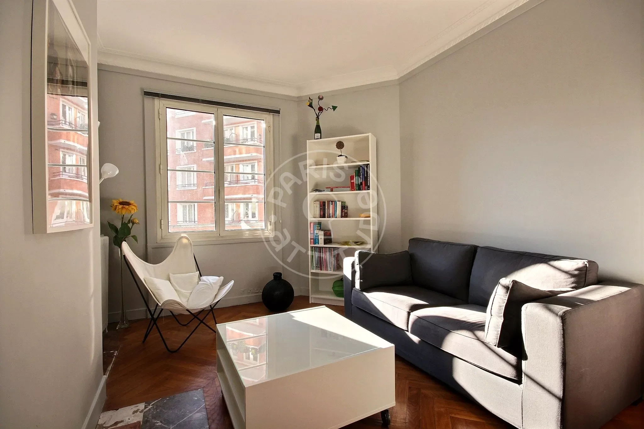 Flat Rue des Favorites in Paris