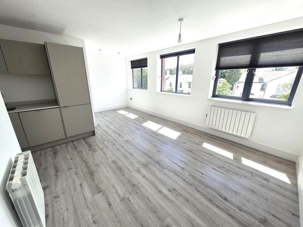 Flat Hagley Road in Birmingham
