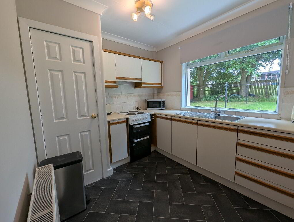 Flat New Mart Road in City of Edinburgh