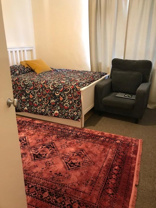 Room Cleveland Gardens in City of Westminster