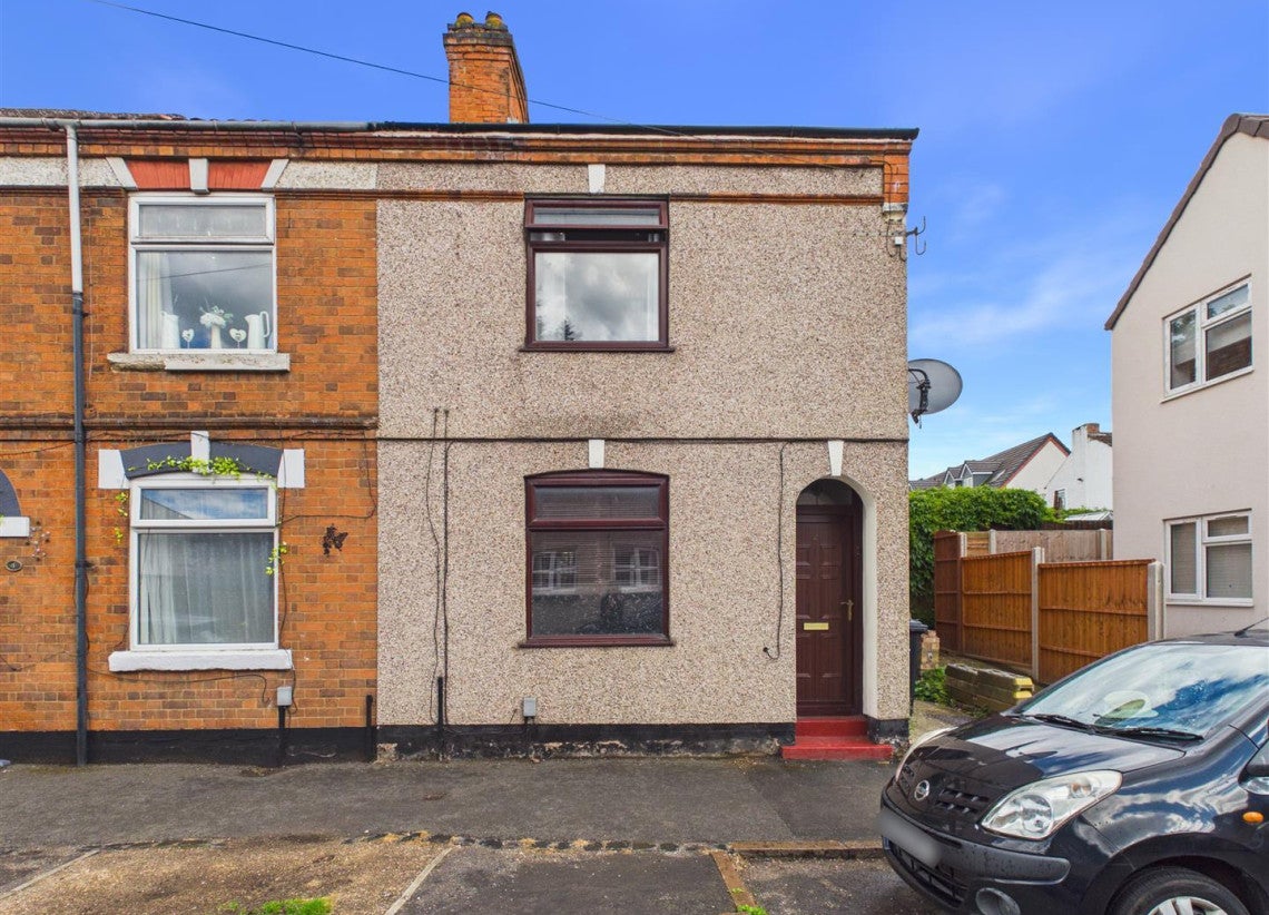 House Jubilee Street in Rugby