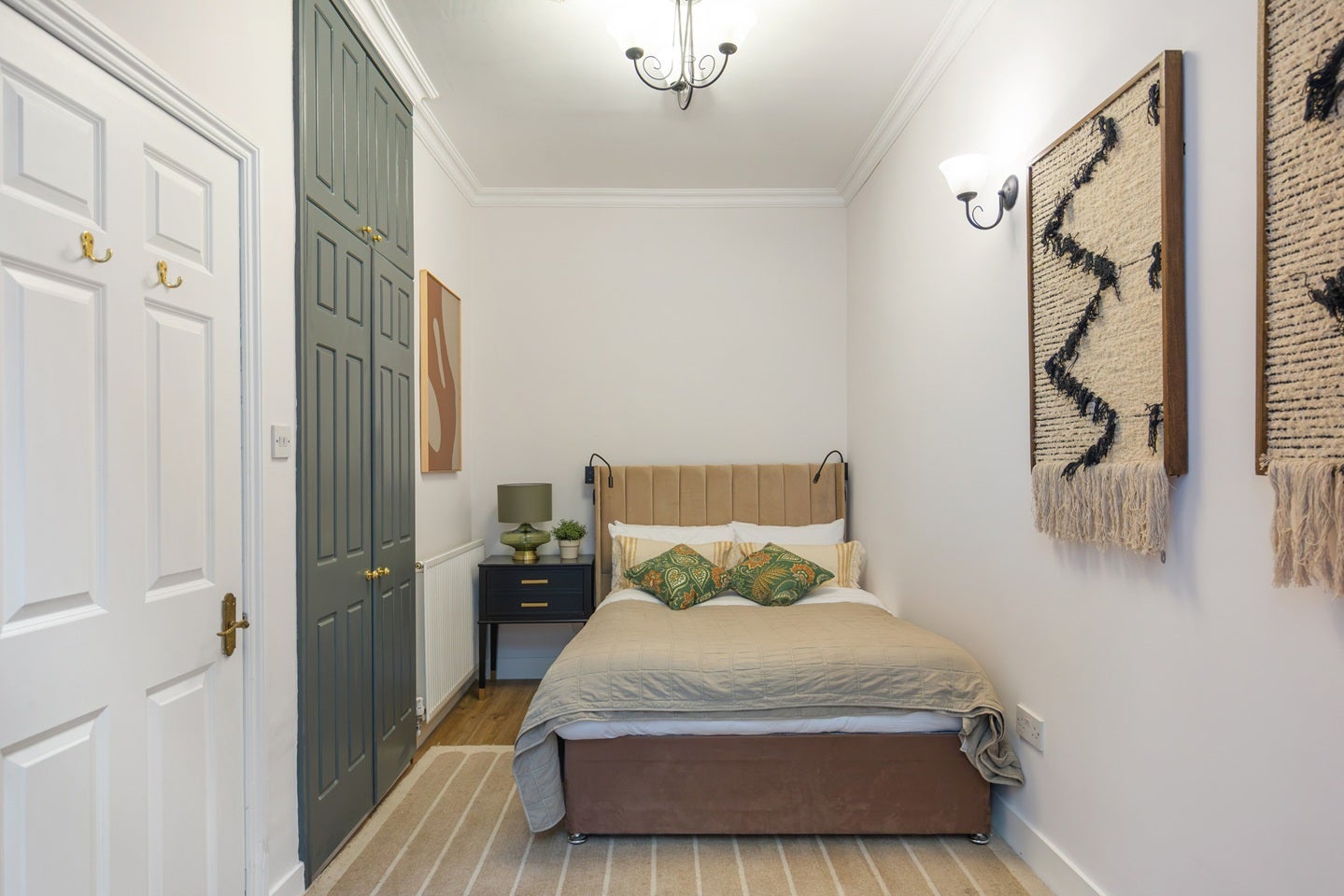 Flat Camberwell Grove in Greater London