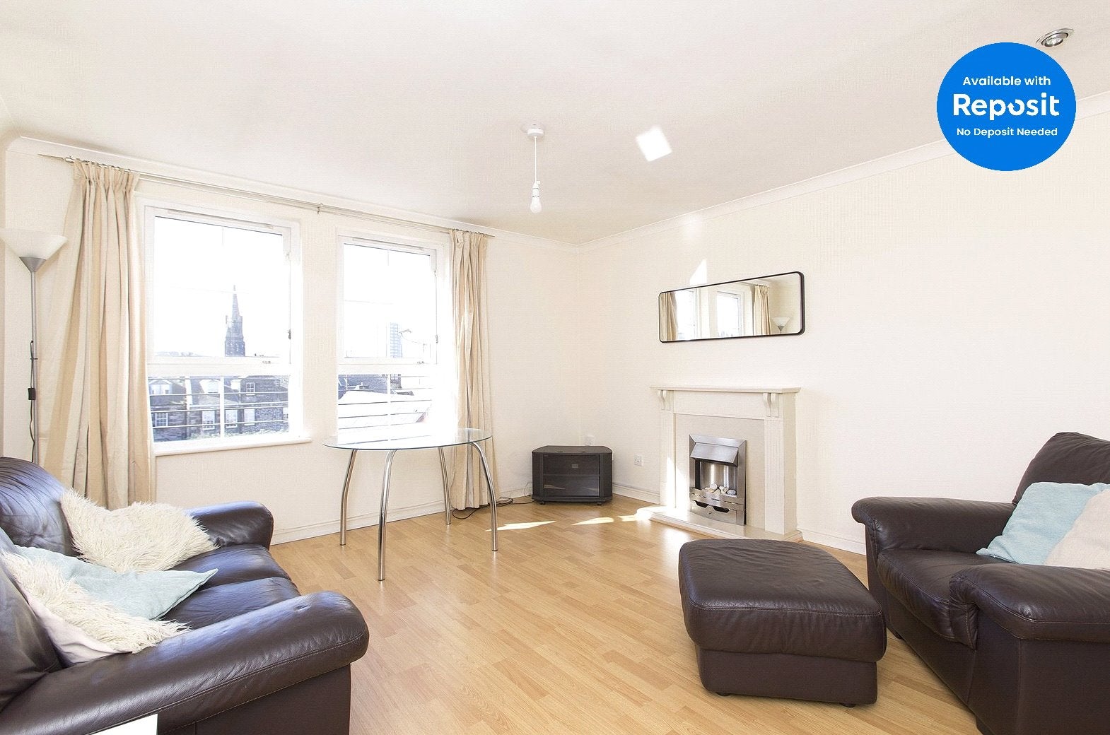 Flat Mitchell Street in City of Edinburgh