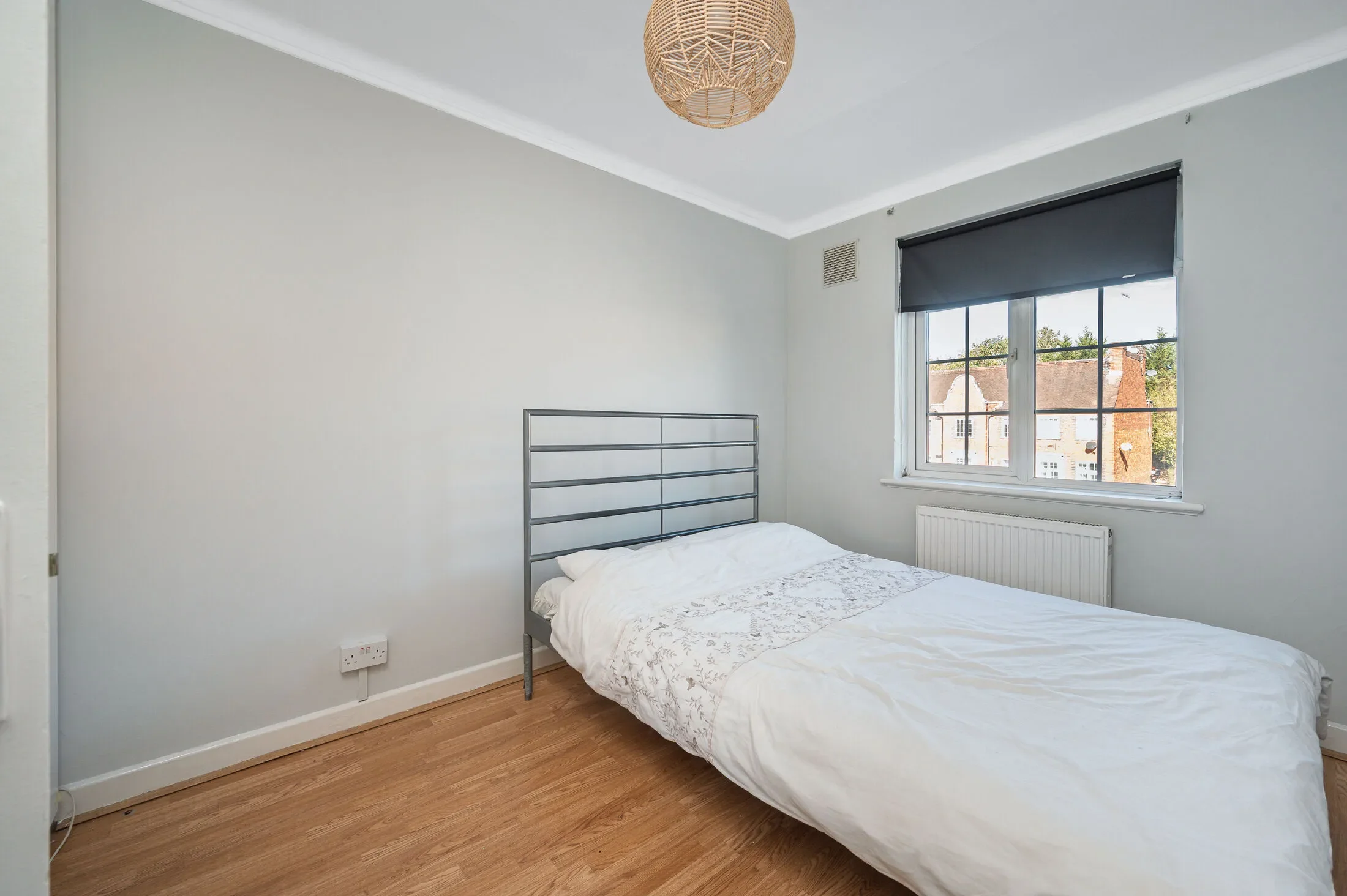 Flat Bute Mews in Greater London