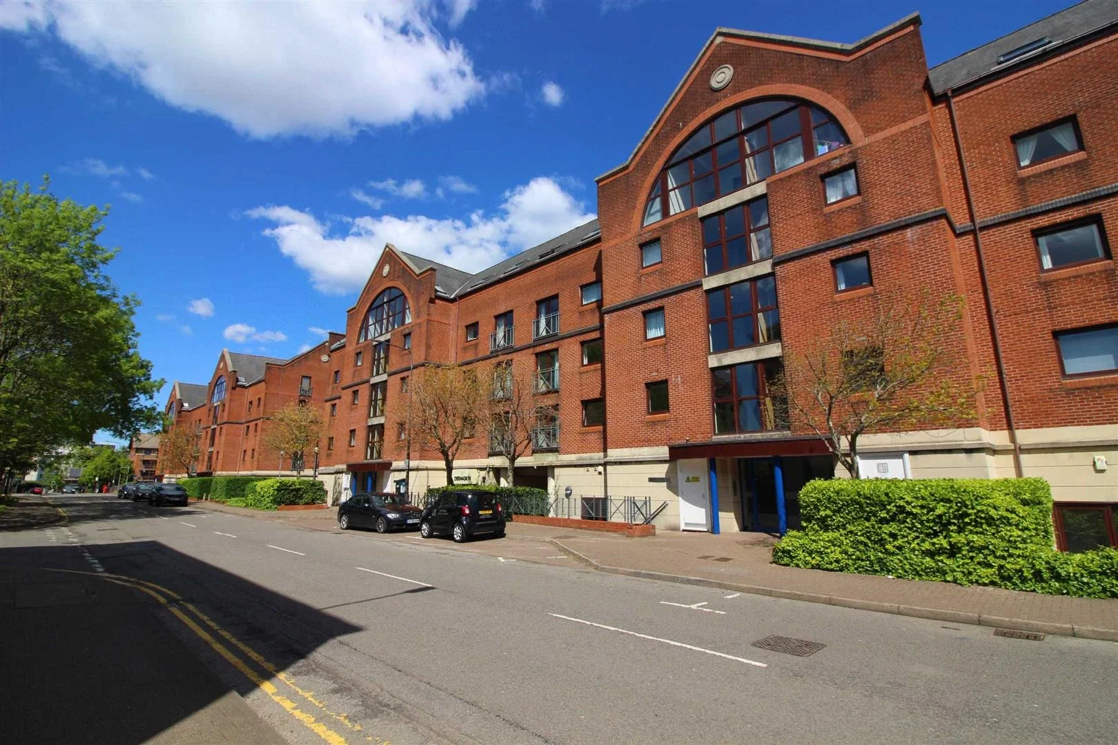 Flat Schooner Way in Cardiff