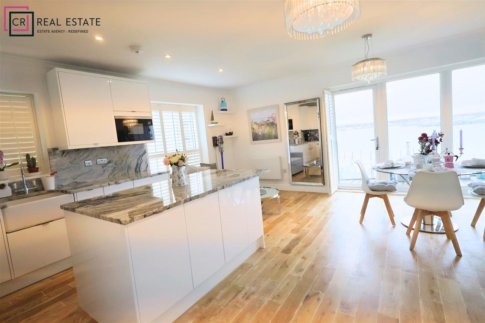 Flat Pearl Lane in Gillingham