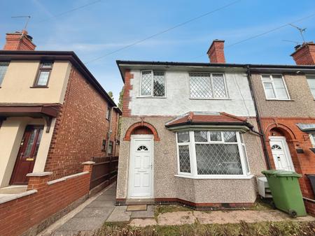 House Holly Stitches Road in Nuneaton and Bedworth