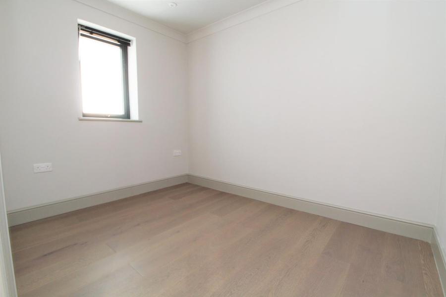 Flat Stilemans in Wickford