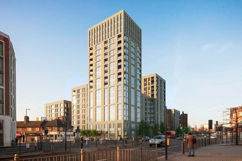 Flat Sunningdale Avenue in Greater London