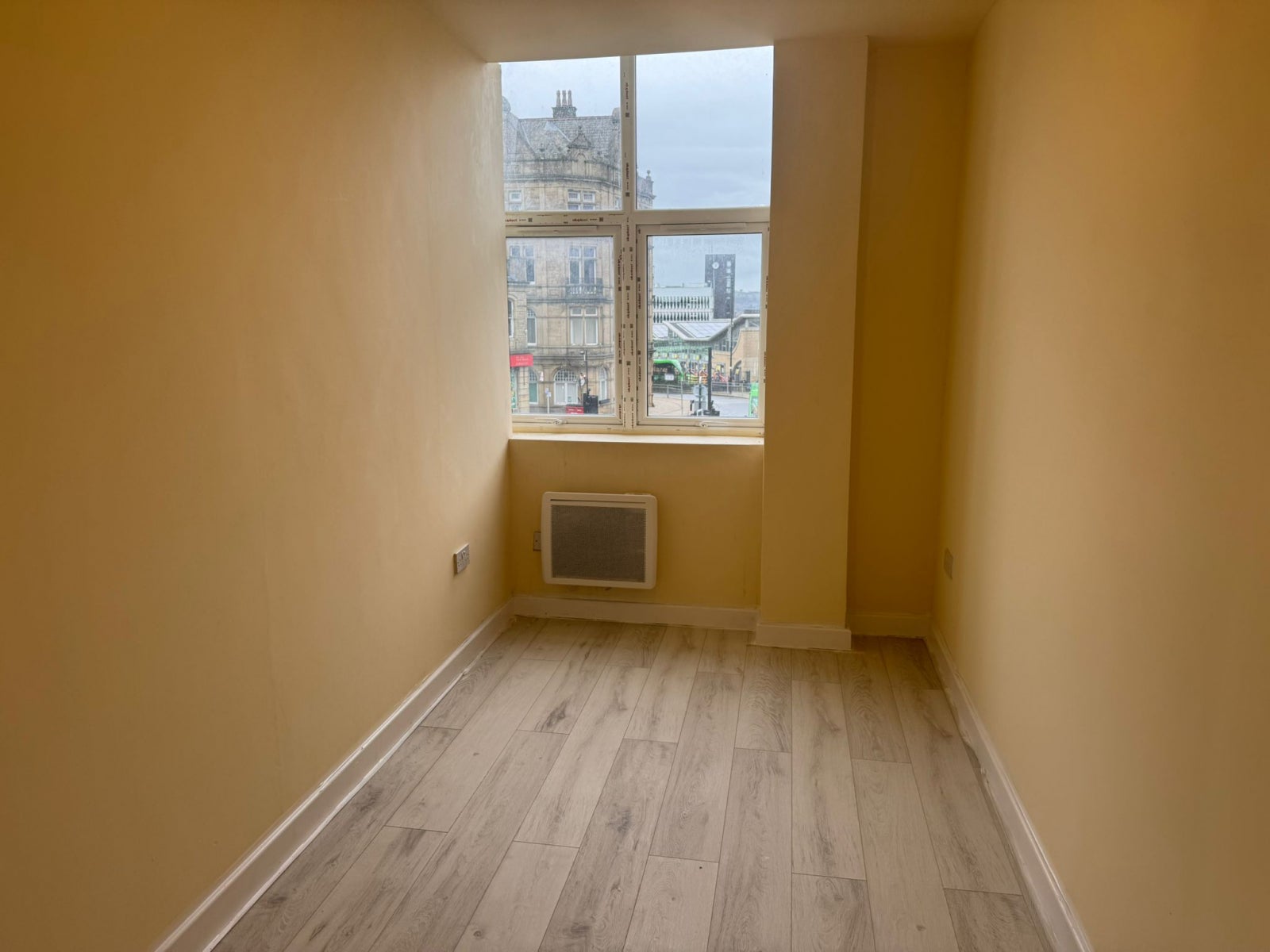Flat North Street in Bradford