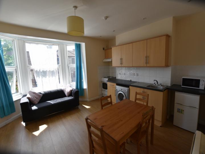 Flat Iffley Road in Oxford