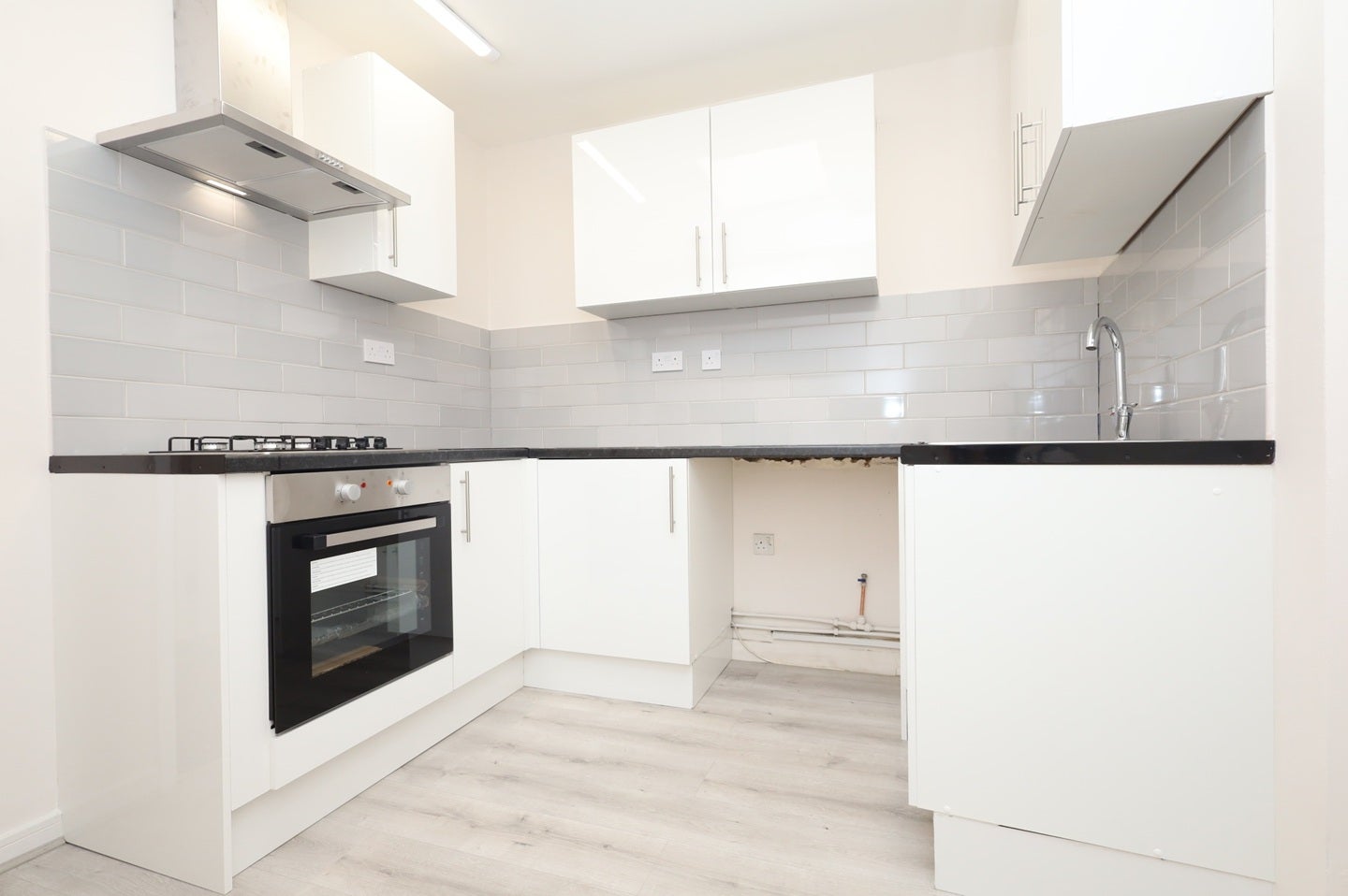 Flat Newington Green Road in Greater London