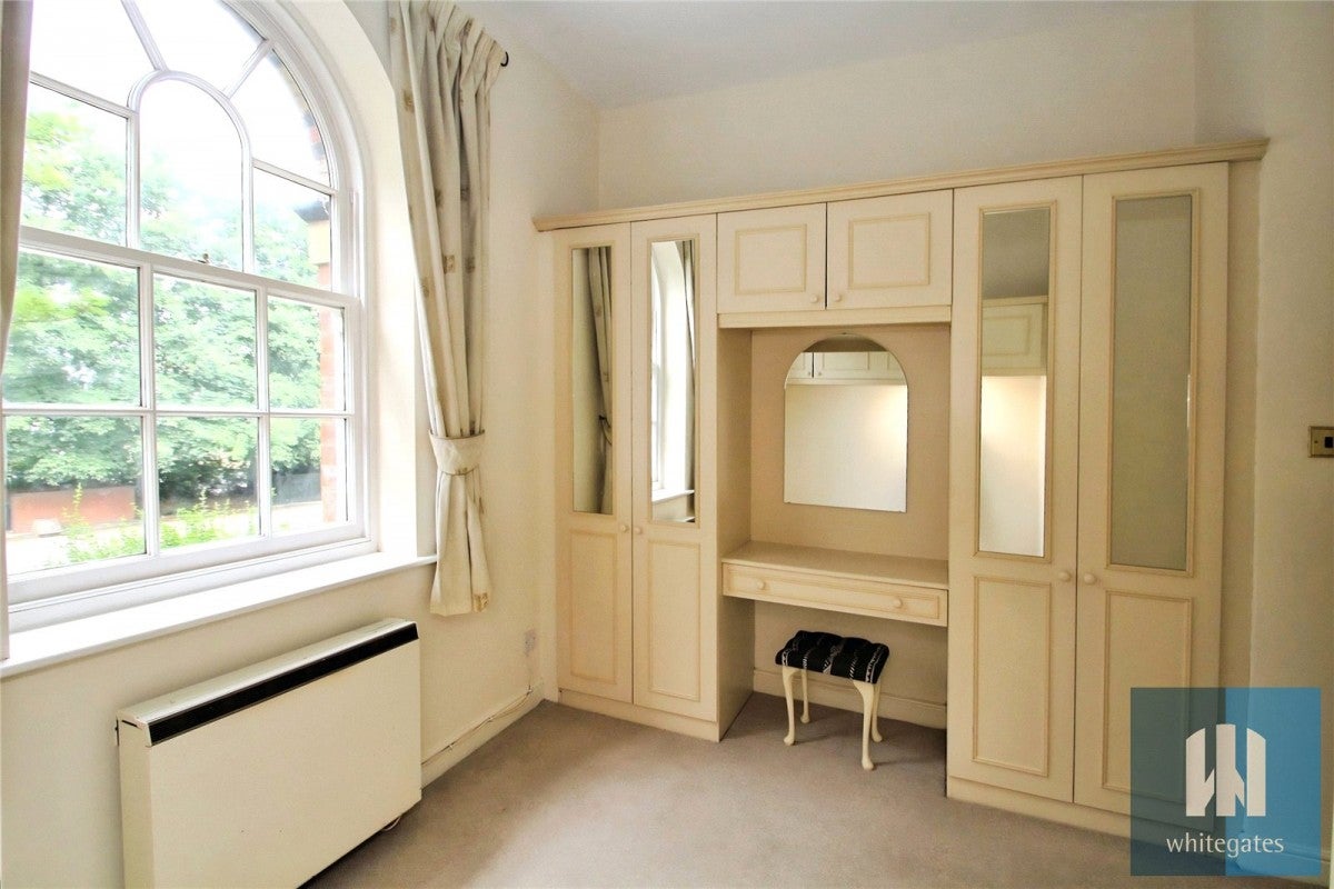 Flat Northgate Lodge in Wakefield