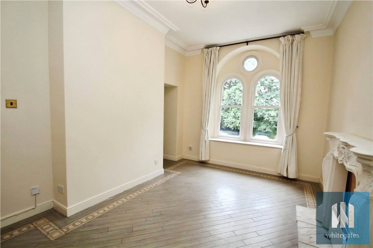Flat Northgate Lodge in Wakefield