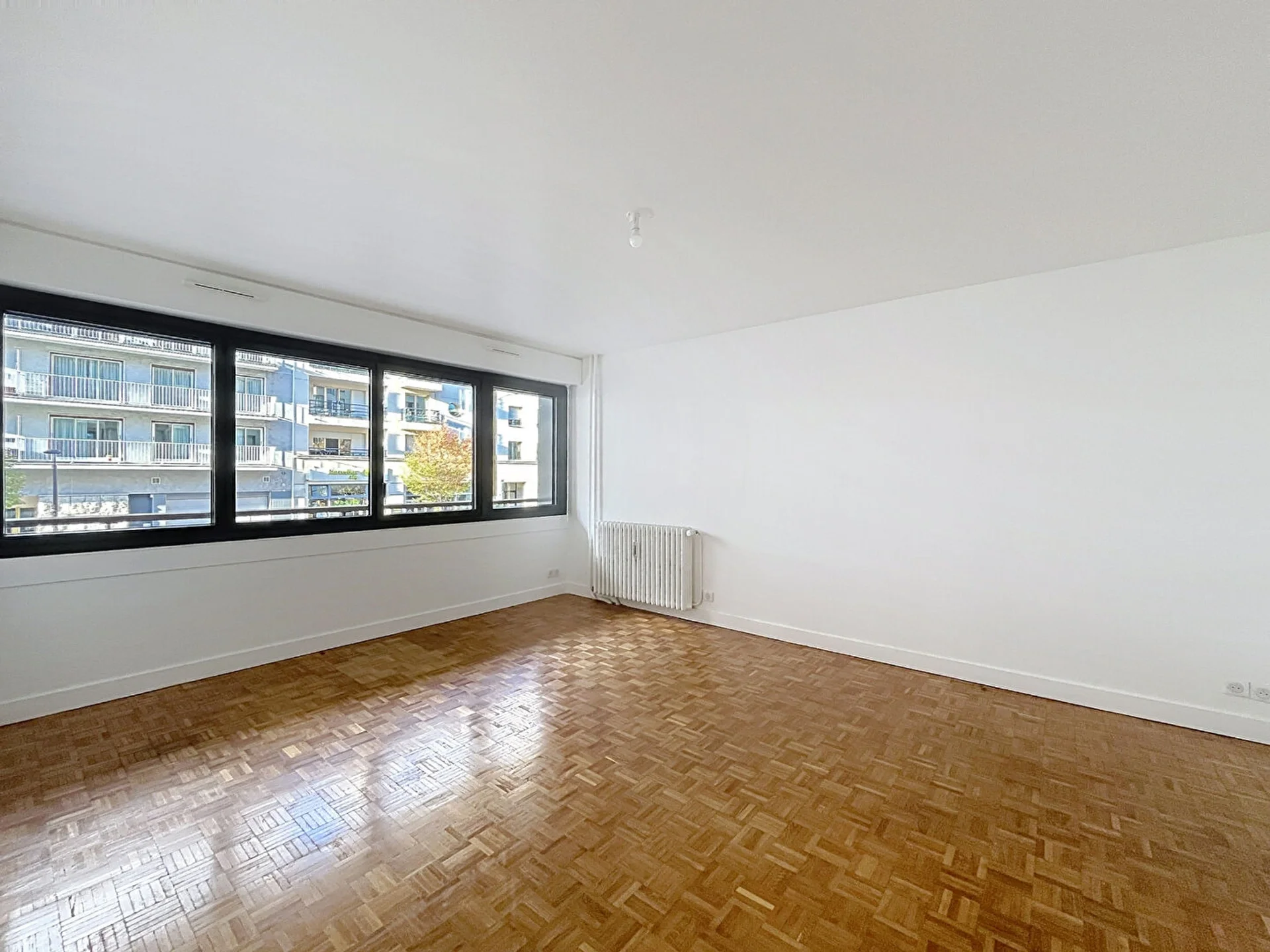 Appartement Rue Frémicourt à Paris