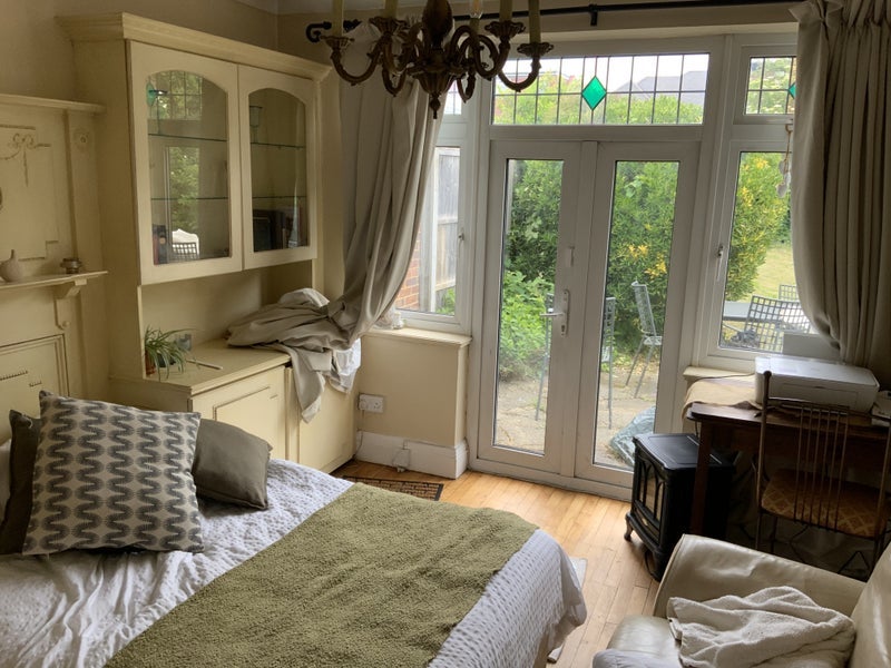 House Queens Walk in Greater London