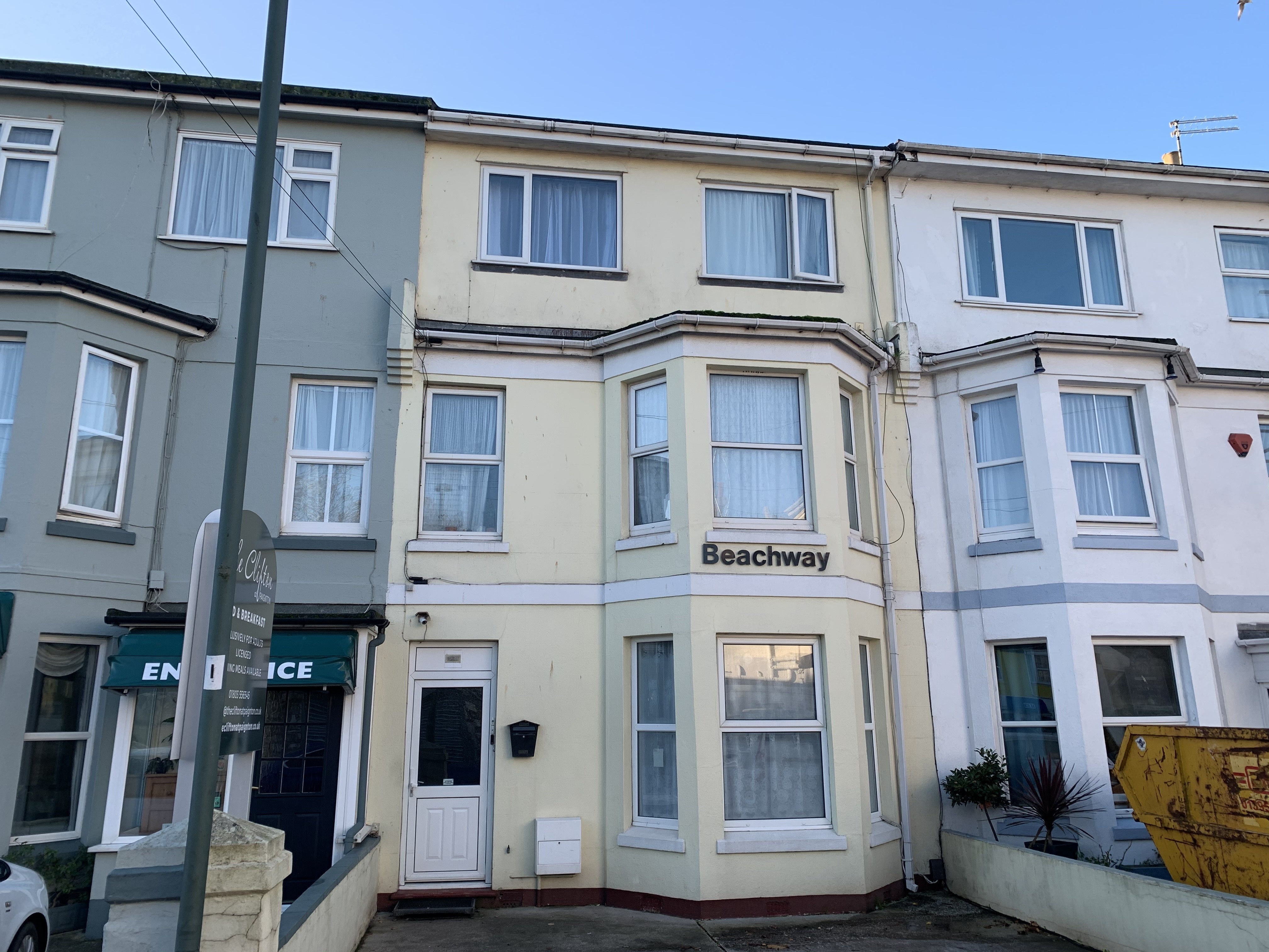 Flat Kernou Road in Paignton