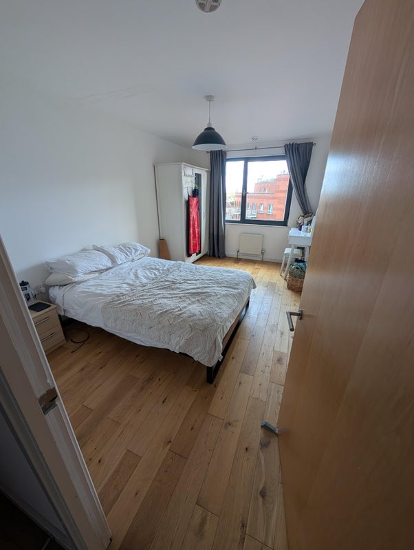 Flat Hornsey Street in Greater London