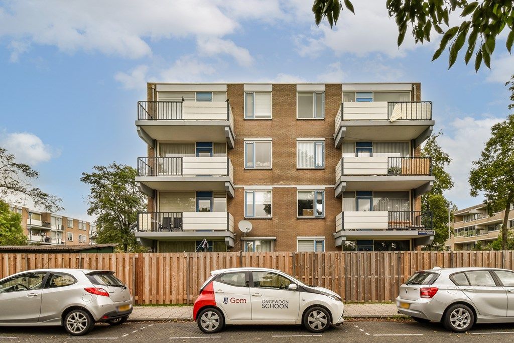 Appartement Schaarsbergenstraat 17 in Amsterdam