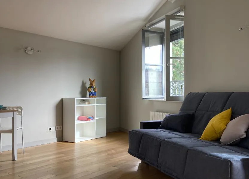 Flat Rue Pasteur in Caluire-et-Cuire