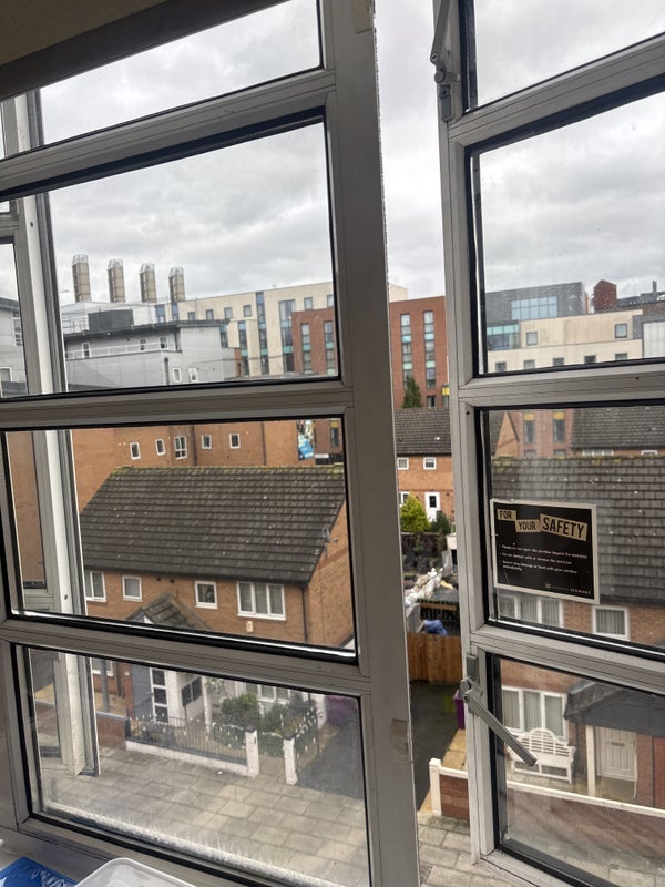 Room Copperas Hill in Liverpool