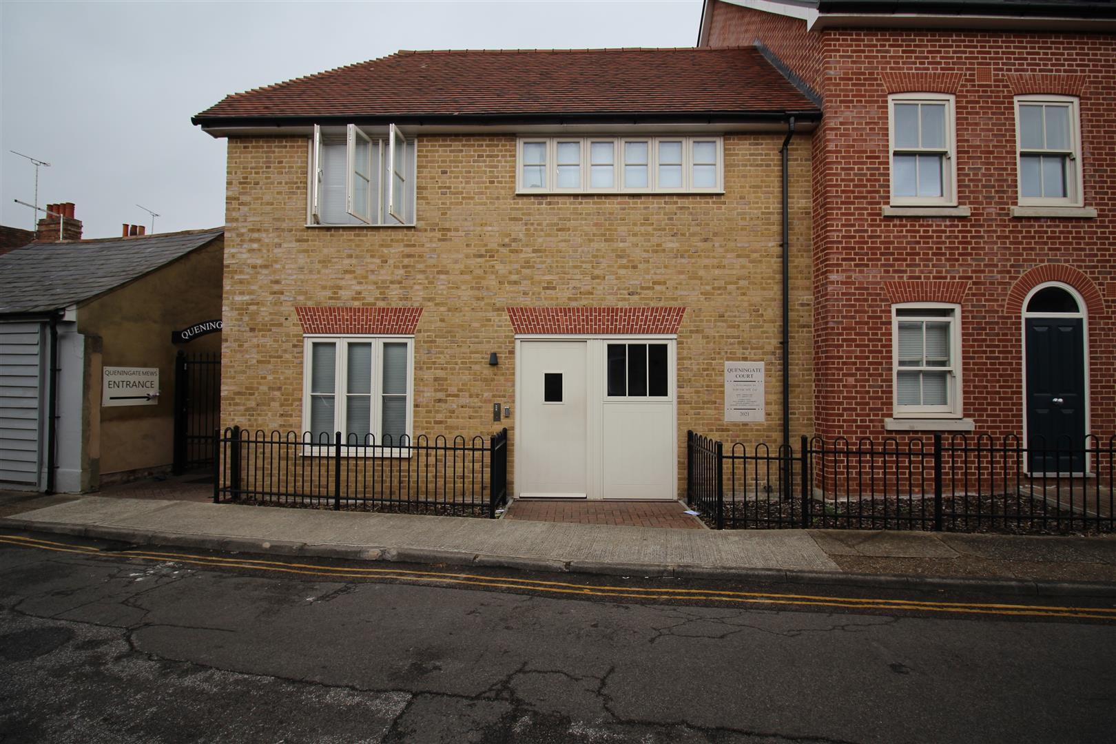 Flat Havelock Street in Canterbury