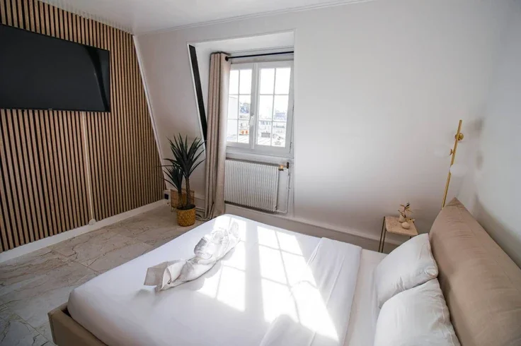 Appartement Rue Sainte-Croix de la Bretonnerie à Paris