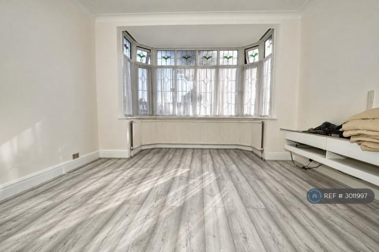 House Upney Lane in Greater London
