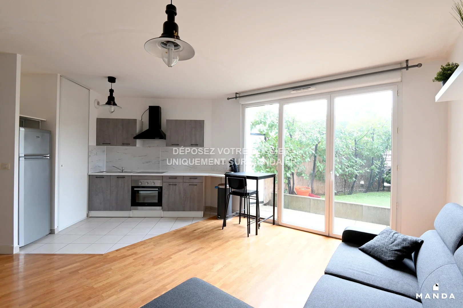 Flat Rue Francine Fromond in Drancy