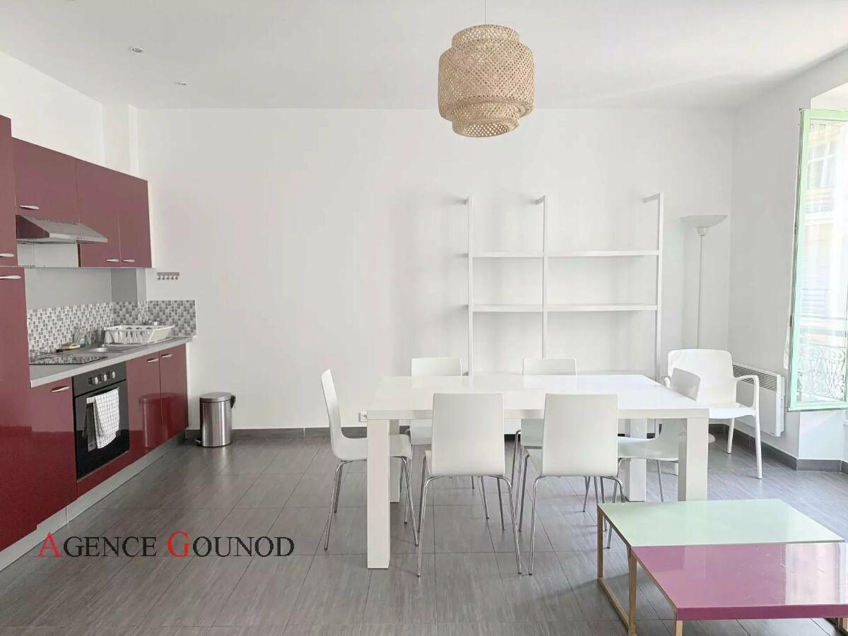 Appartement Rue Verdi à Nice