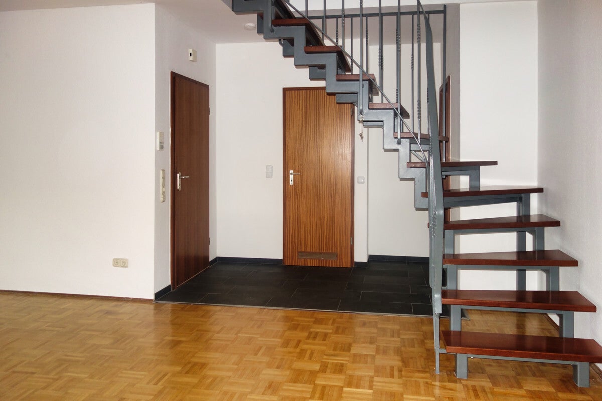 Wohnung Reisholzer Straße in Düsseldorf