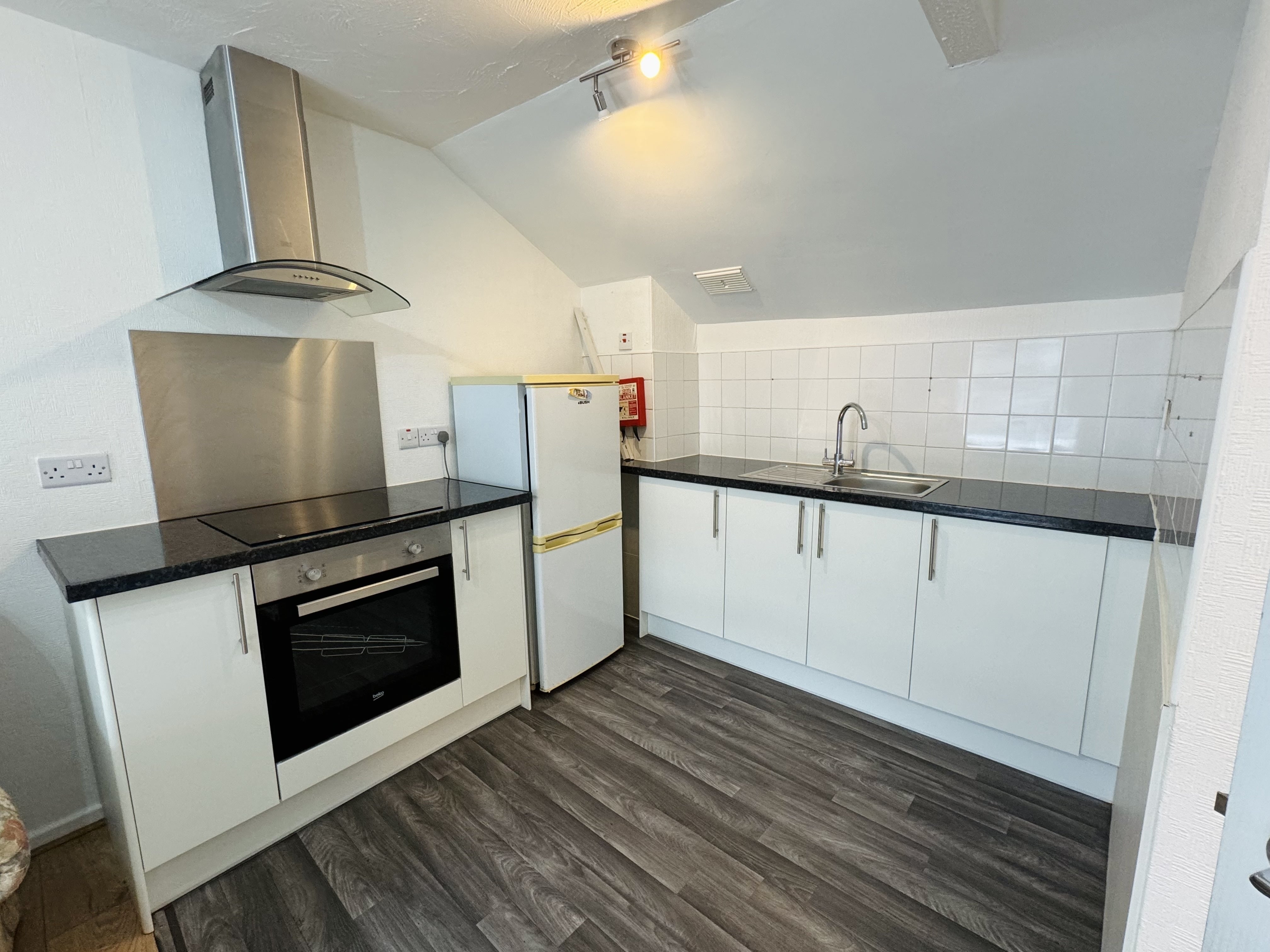 Flat Lammas Street in Carmarthen