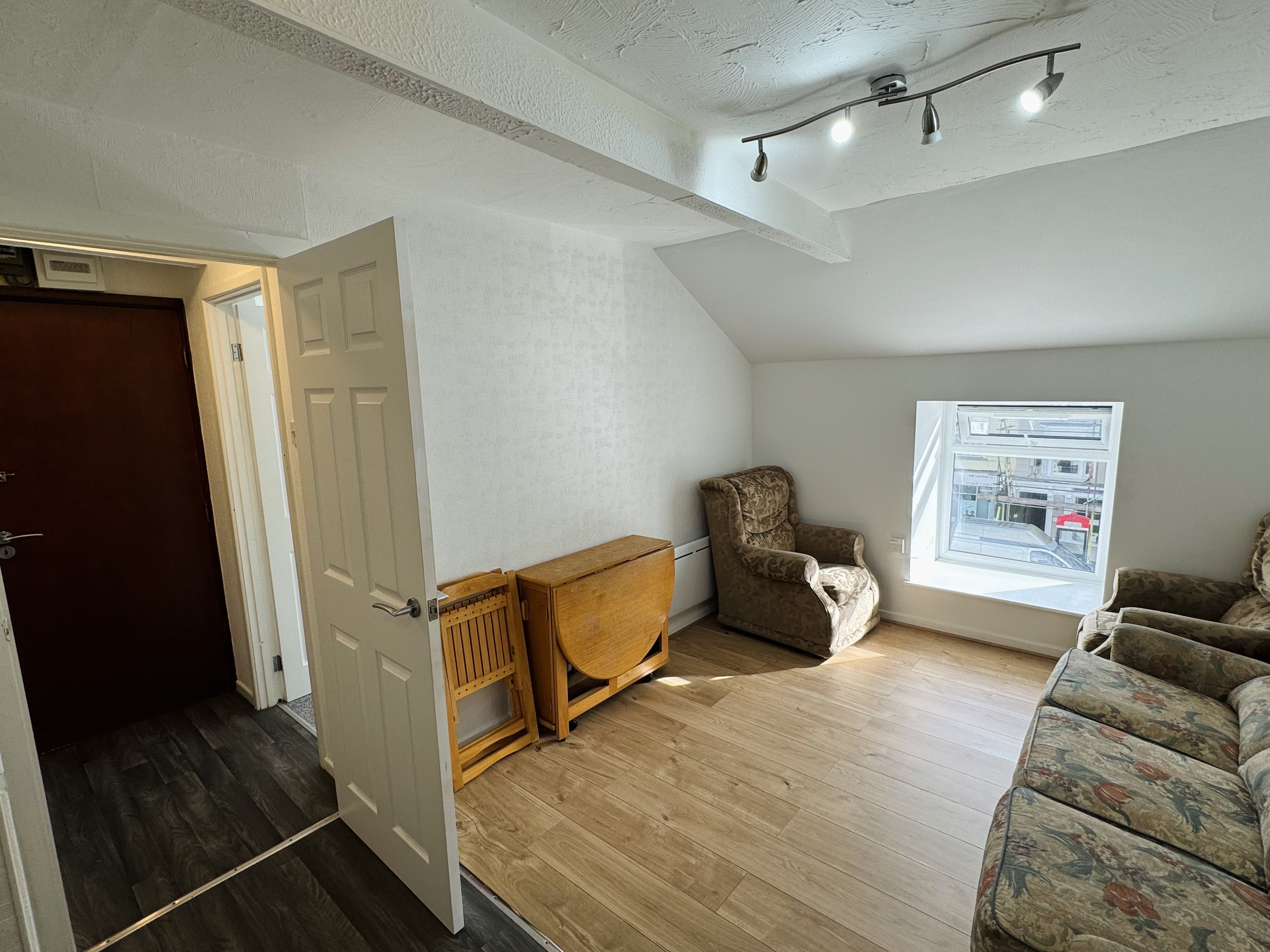 Flat Lammas Street in Carmarthen