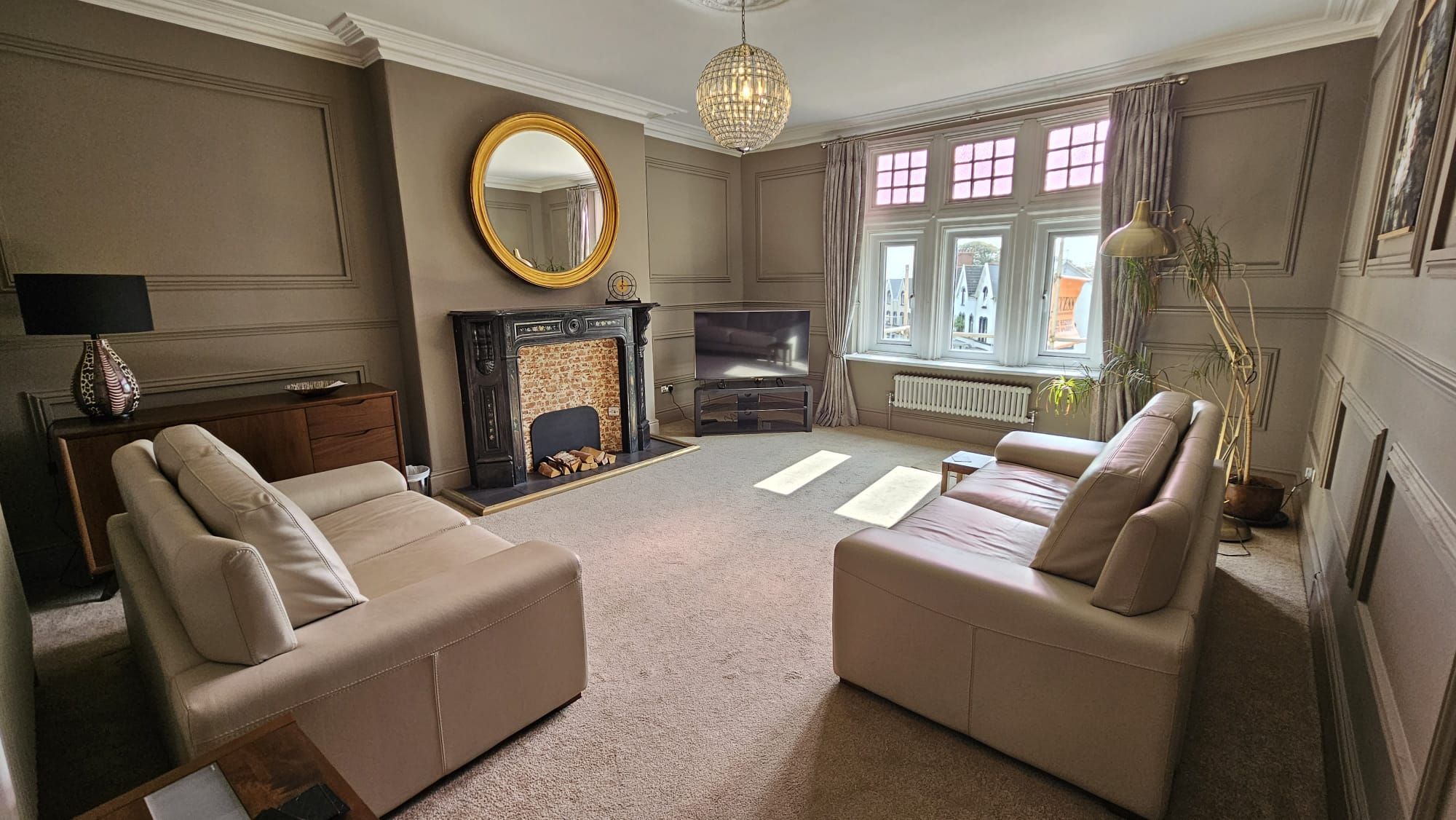 Flat Mirador Crescent in Swansea