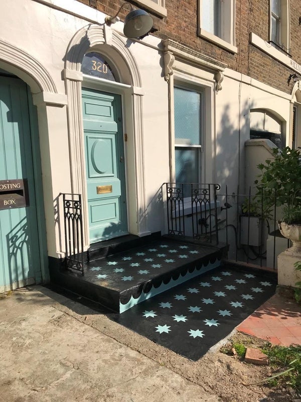Room Commercial Way in Greater London