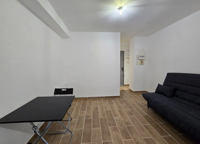 Flat Boulevard Georges Pompidou in Salon-de-Provence